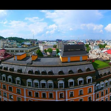 Kyiv Historycal Center Of The City Close To The St Andrews Church Luaran gambar